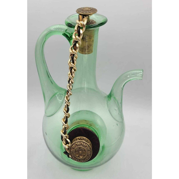 Vintage 1960's Italian Green Glass Decanter w/ Ornate Corks & Ice Chamber 11"H - Picture 10 of 14